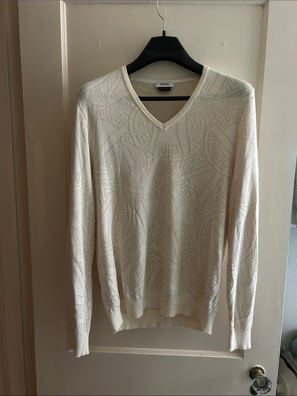 VERSACE Classic V2 Cream White Textured Jacquard V-Neck Sweater Size L